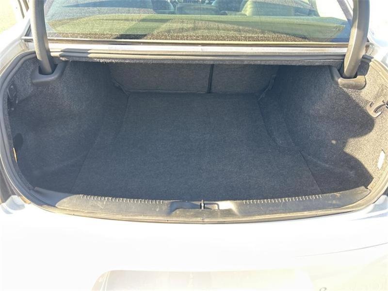 chrysler 300 2022 - 9