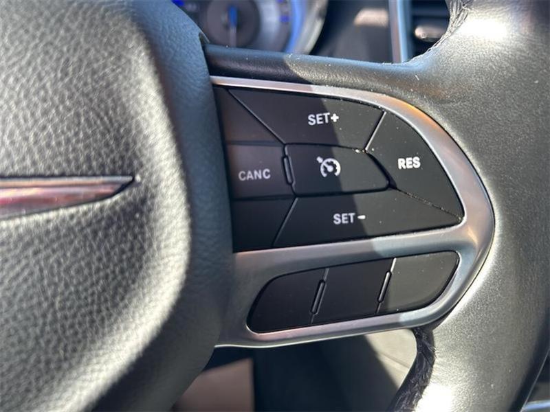 chrysler 300 2022 - 23