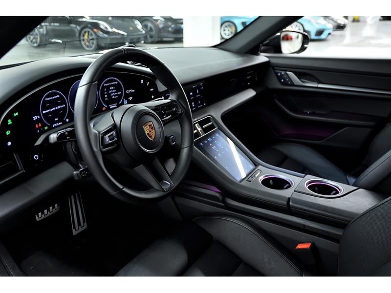 porsche Taycan 2025 - 12