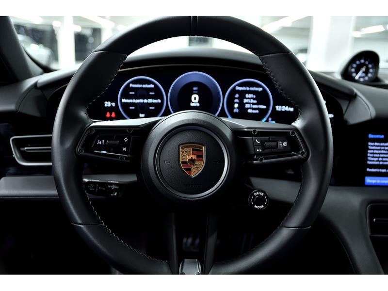 porsche Taycan 2025 - 18