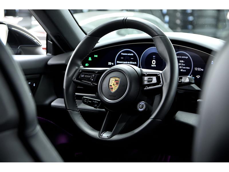 porsche Taycan 2025 - 36