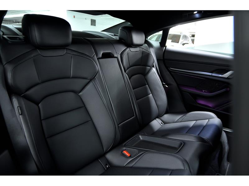 porsche Taycan 2025 - 37