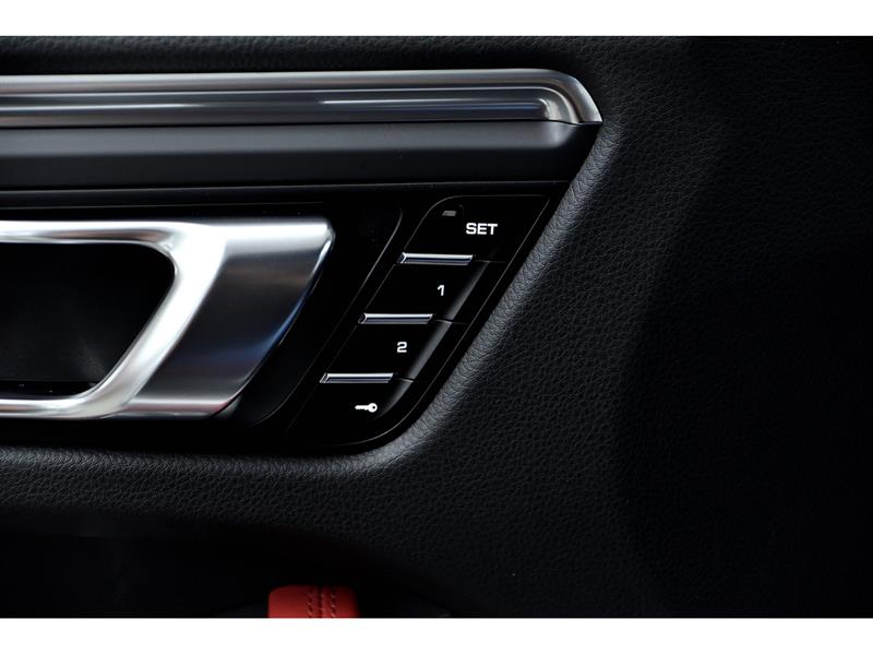 porsche Macan 2024 - 32