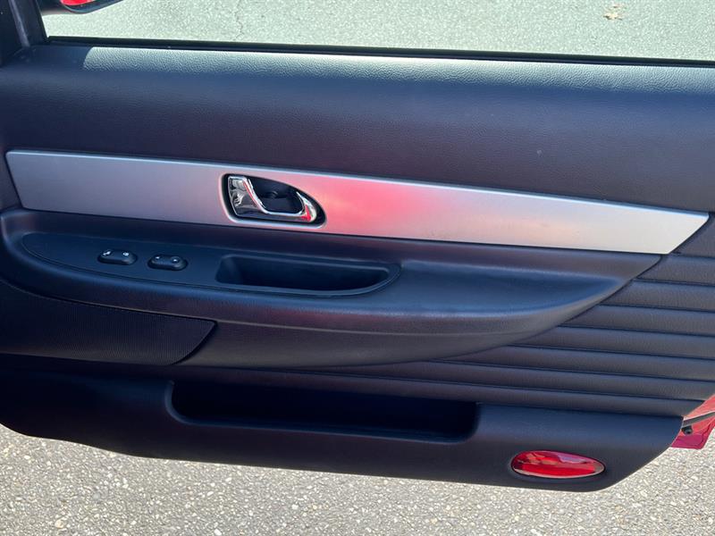 ford Thunderbird 2005 - 13