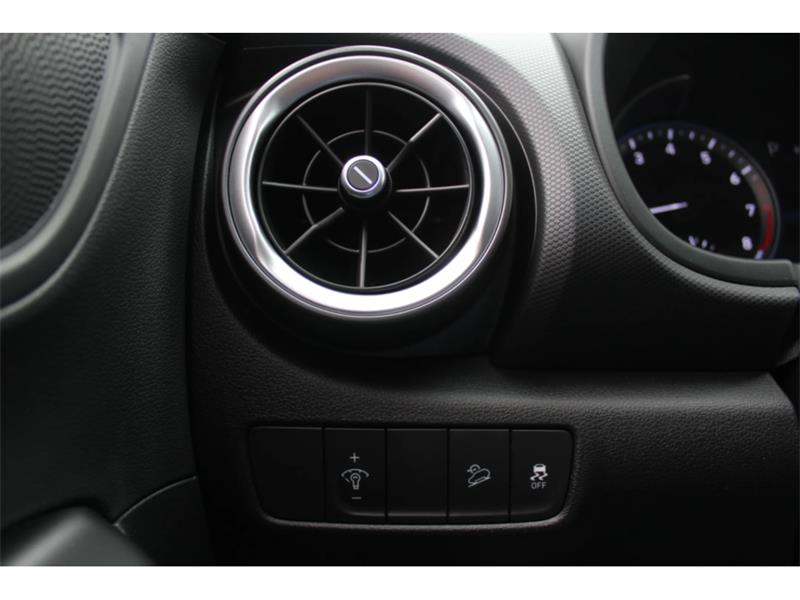 hyundai Kona 2023 - 25