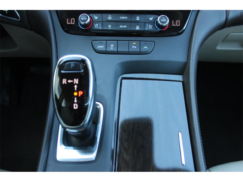 buick LaCrosse 2017 - 14