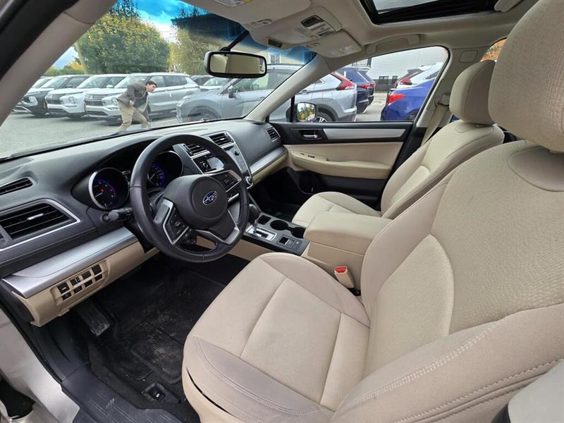 subaru Legacy 2018 - 13