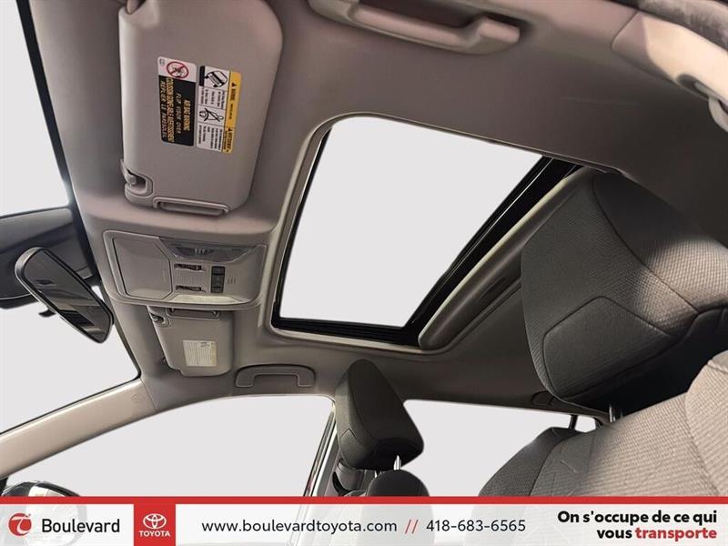 toyota RAV4 2022 - 11