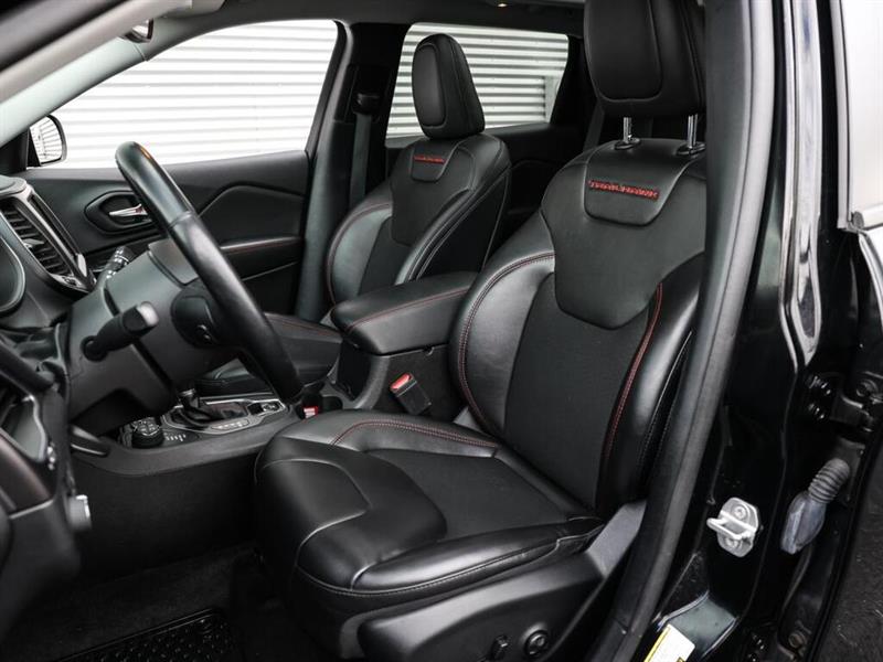 jeep Cherokee 2021 - 23