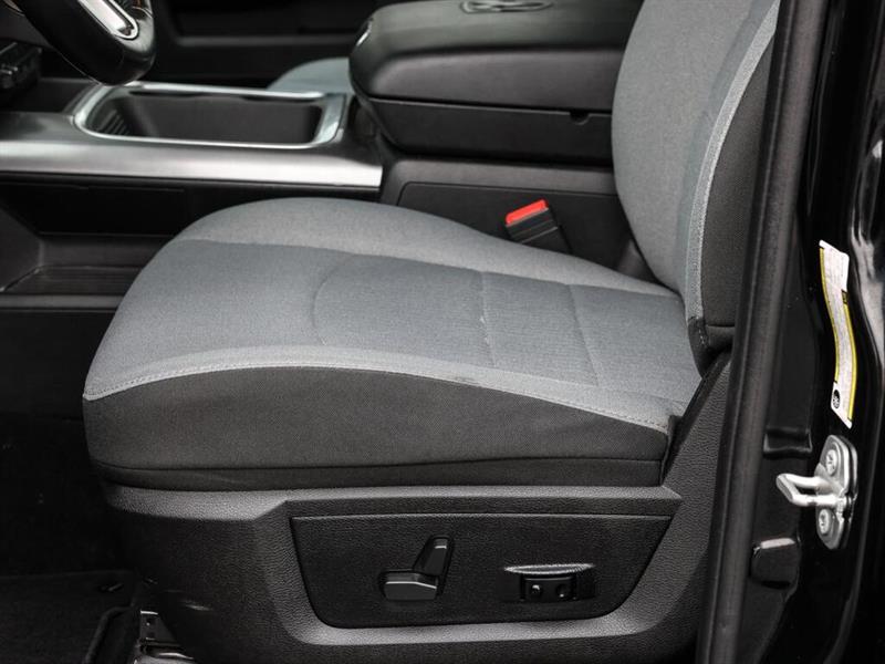 ram 1500 Classic 2021 - 25