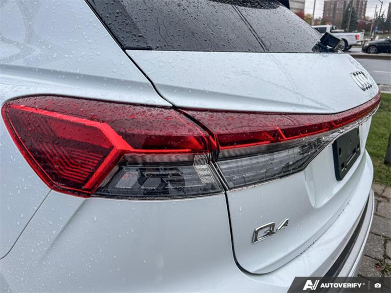 audi Q4 e-tron 2022 - 9