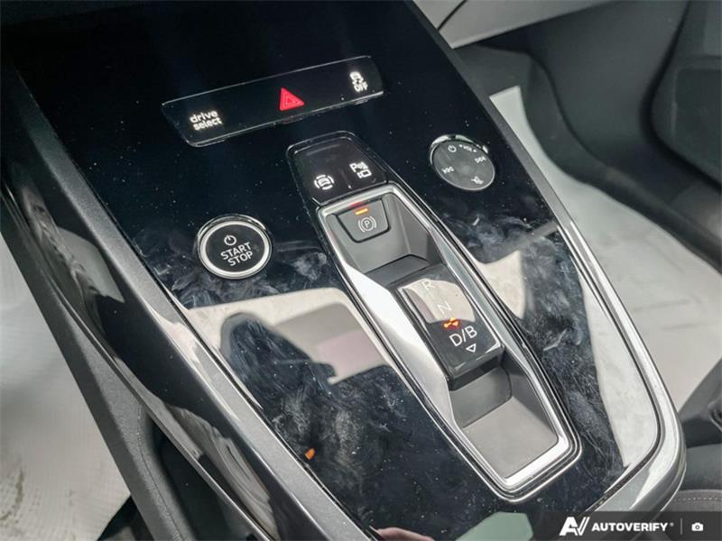 audi Q4 e-tron 2022 - 15