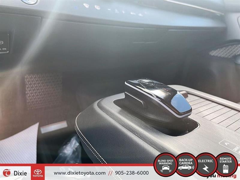 nissan Ariya Hatchback 2023 - 18