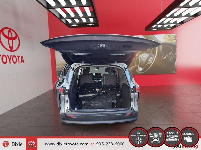 toyota Sienna 2021 - 19