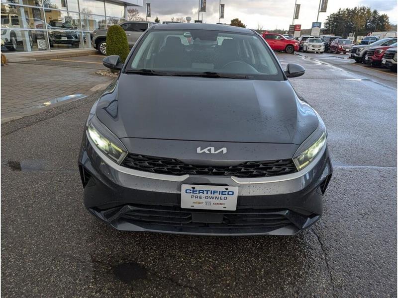kia Forte 2022 - 8