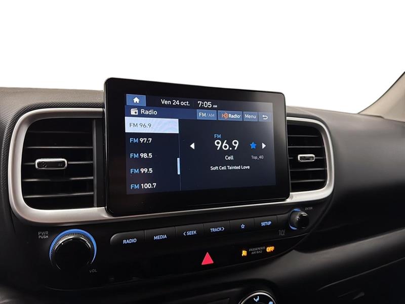 hyundai Venue 2023 - 23