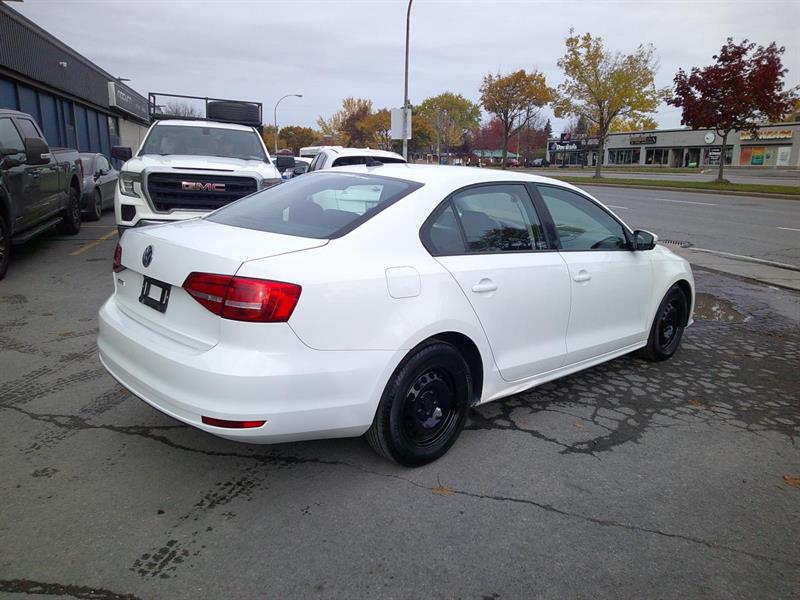 volkswagen Jetta 2015 - 3