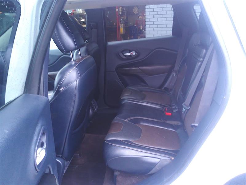 jeep Cherokee 2014 - 13