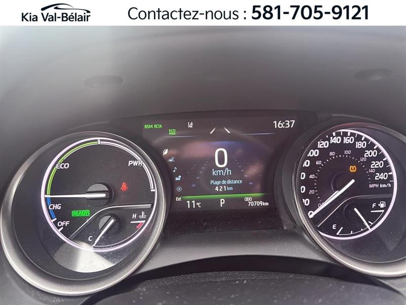 toyota Camry 2022 - 8