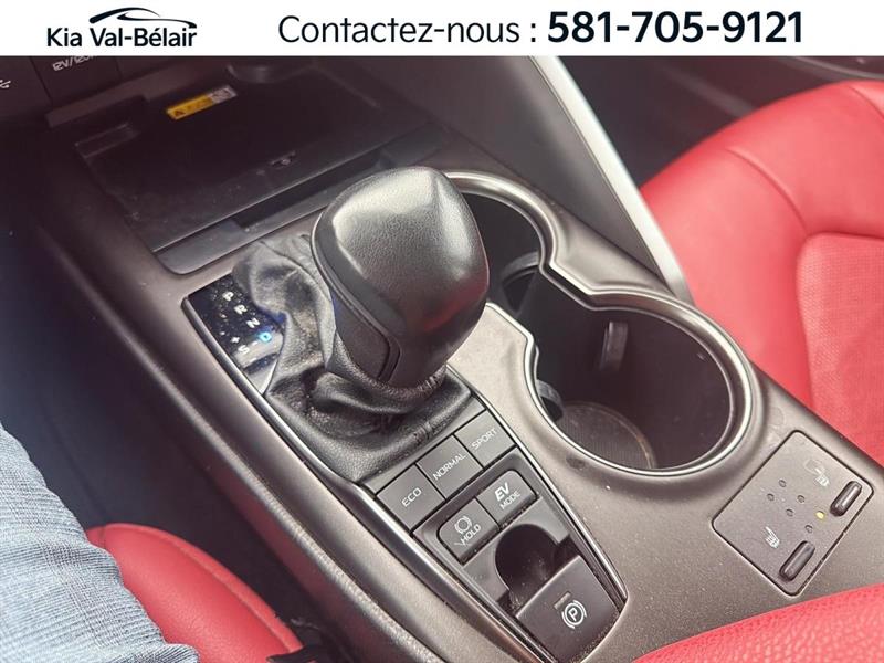 toyota Camry 2022 - 15