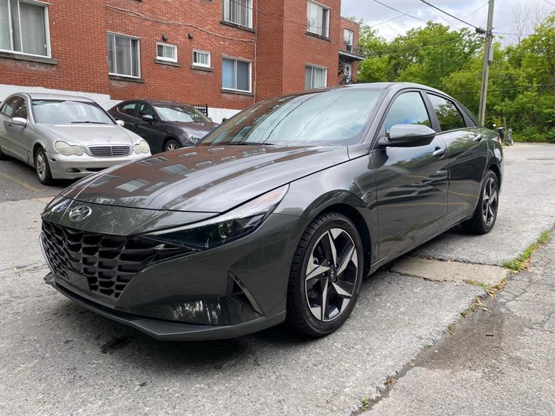 hyundai Elantra 2022 - 2