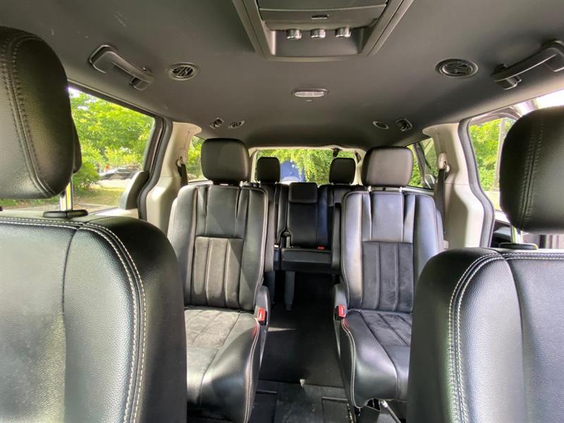 dodge Grand Caravan 2017 - 13