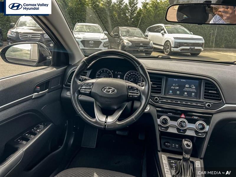 hyundai Elantra 2019 - 11