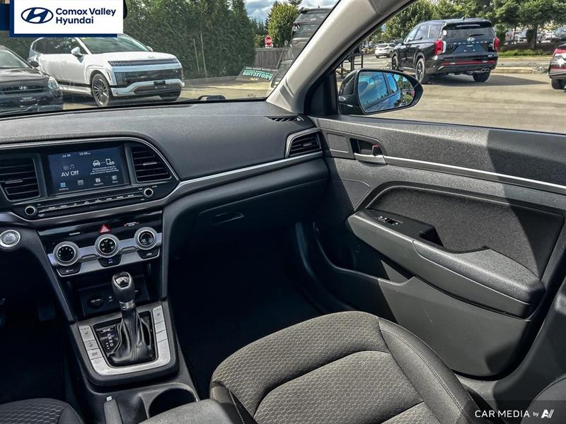 hyundai Elantra 2019 - 14