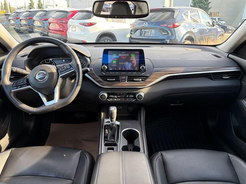 nissan Altima 2019 - 9