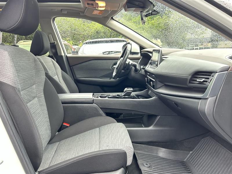 nissan Rogue 2023 - 32