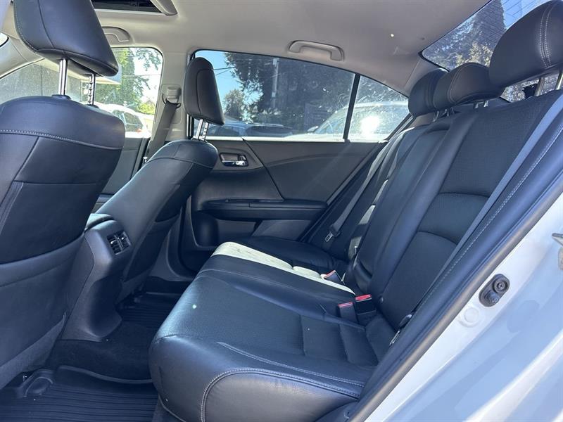 honda Accord Sedan 2017 - 31