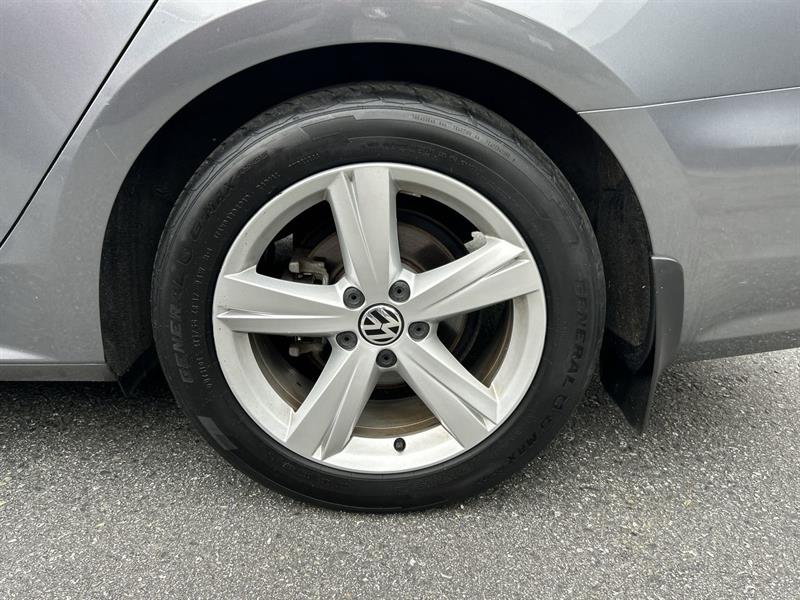 volkswagen Passat 2013 - 18