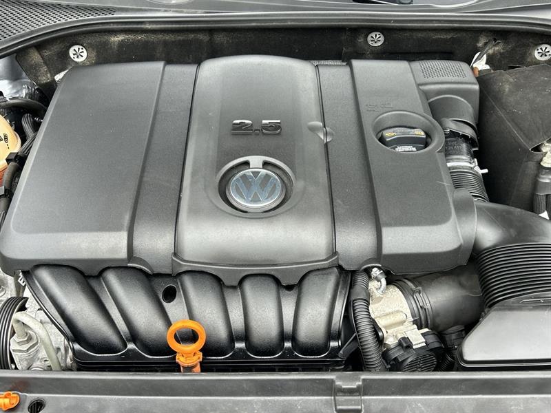 volkswagen Passat 2013 - 32