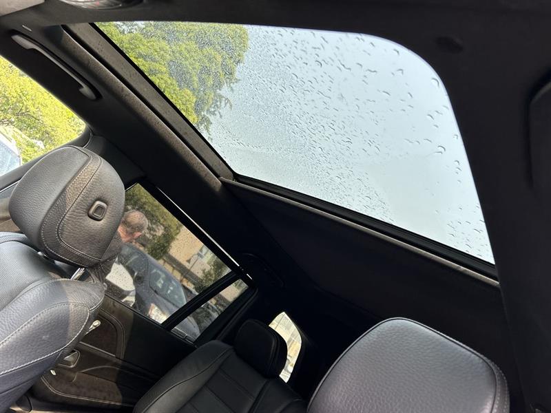 mercedes-benz GLS450 2021 - 30