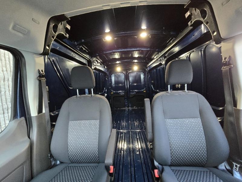 ford E-Transit Cargo Van 2022 - 23