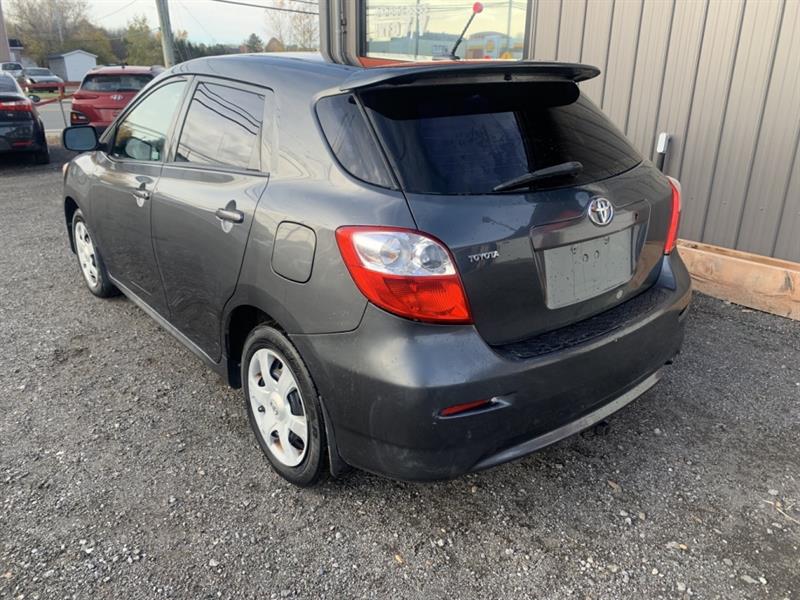 toyota Matrix 2010 - 3