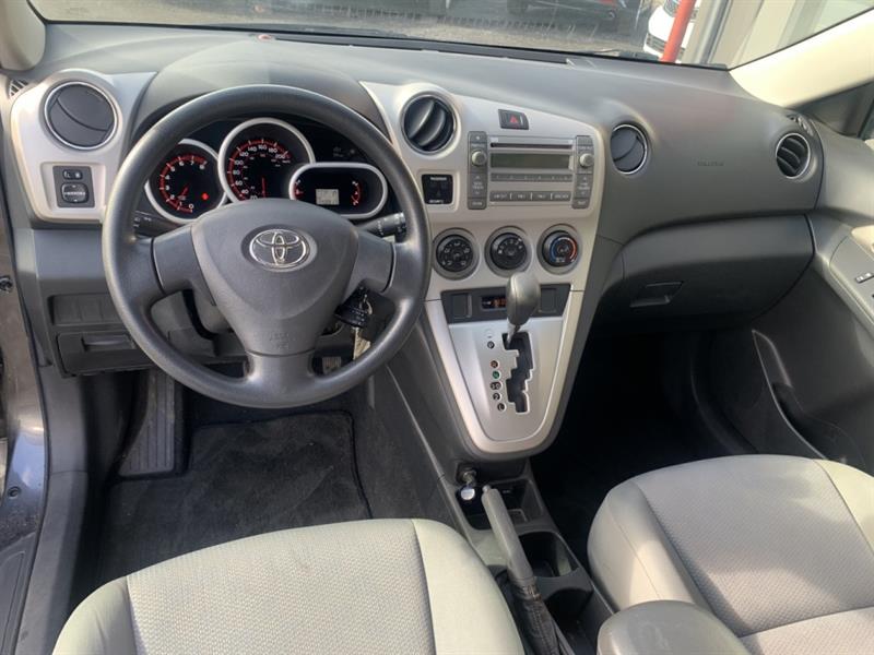 toyota Matrix 2010 - 9