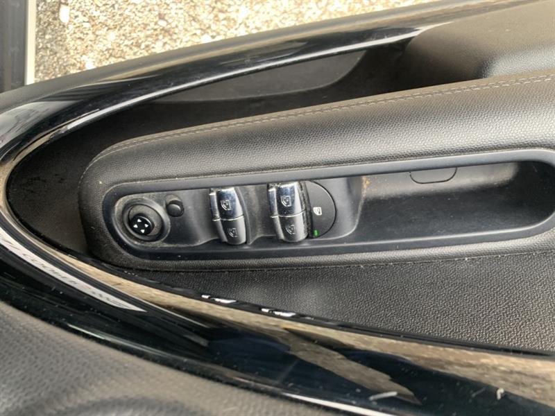 mini Cooper Countryman 2016 - 11