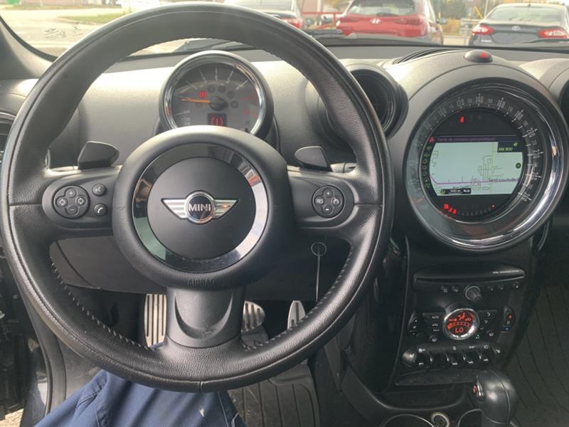 mini Cooper Countryman 2016 - 13