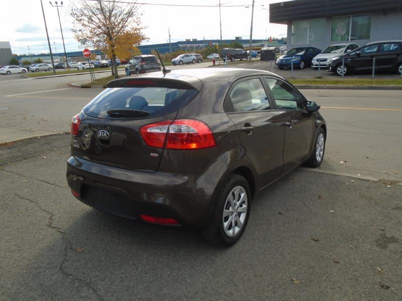 kia Rio 2013 - 4
