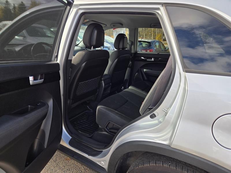 kia Sorento 2015 - 14