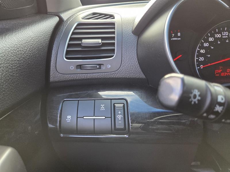 kia Sorento 2015 - 27