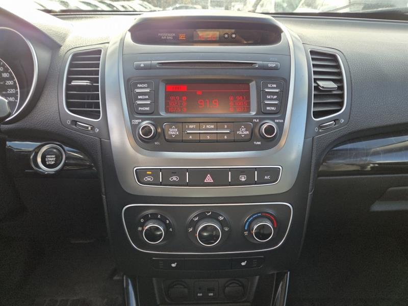 kia Sorento 2015 - 31