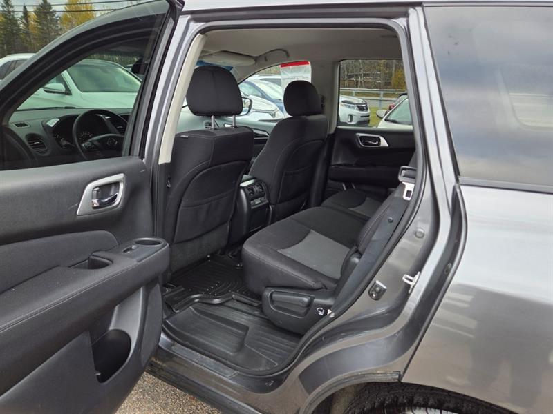 nissan Pathfinder 2017 - 14