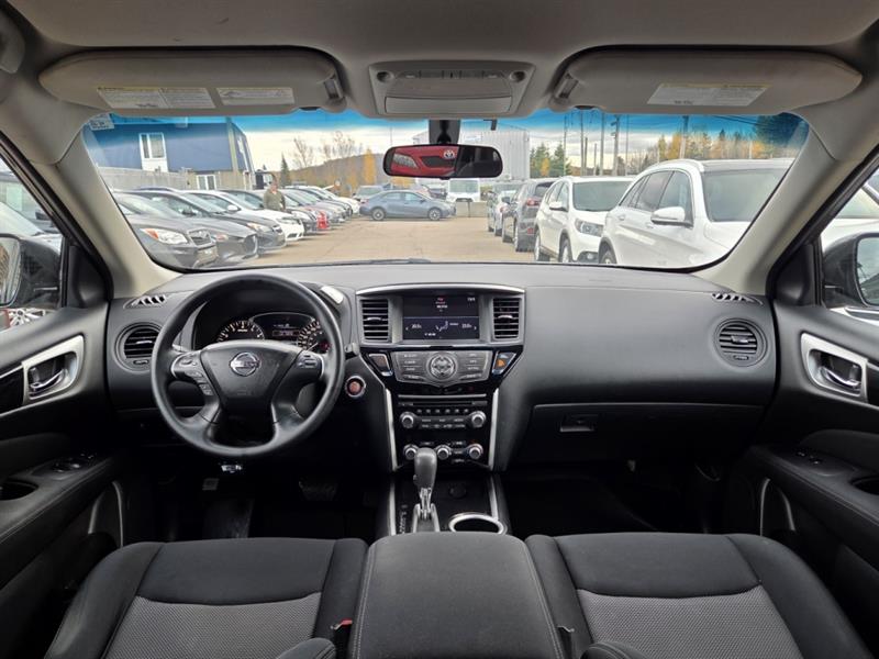 nissan Pathfinder 2017 - 15