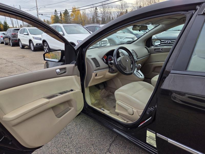 nissan Sentra 2011 - 10