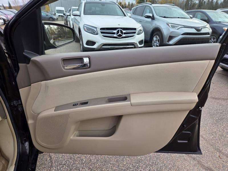 nissan Sentra 2011 - 19