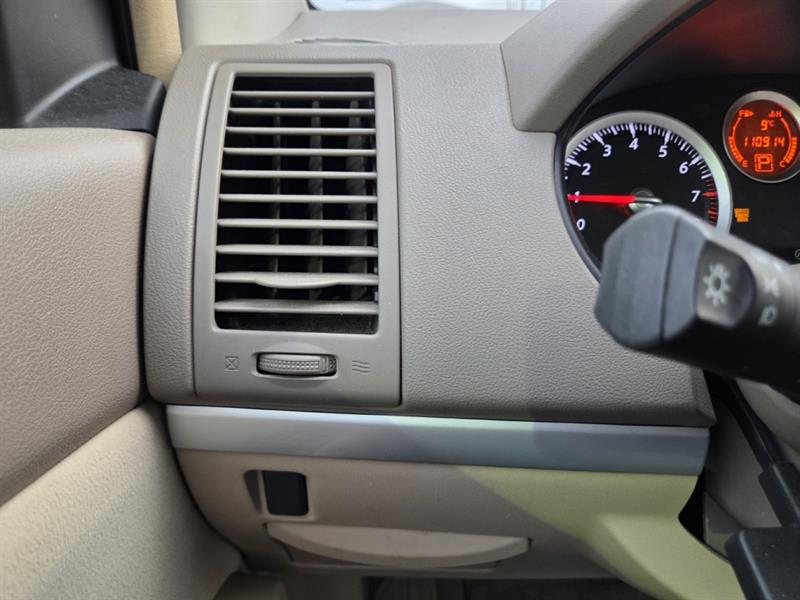 nissan Sentra 2011 - 24