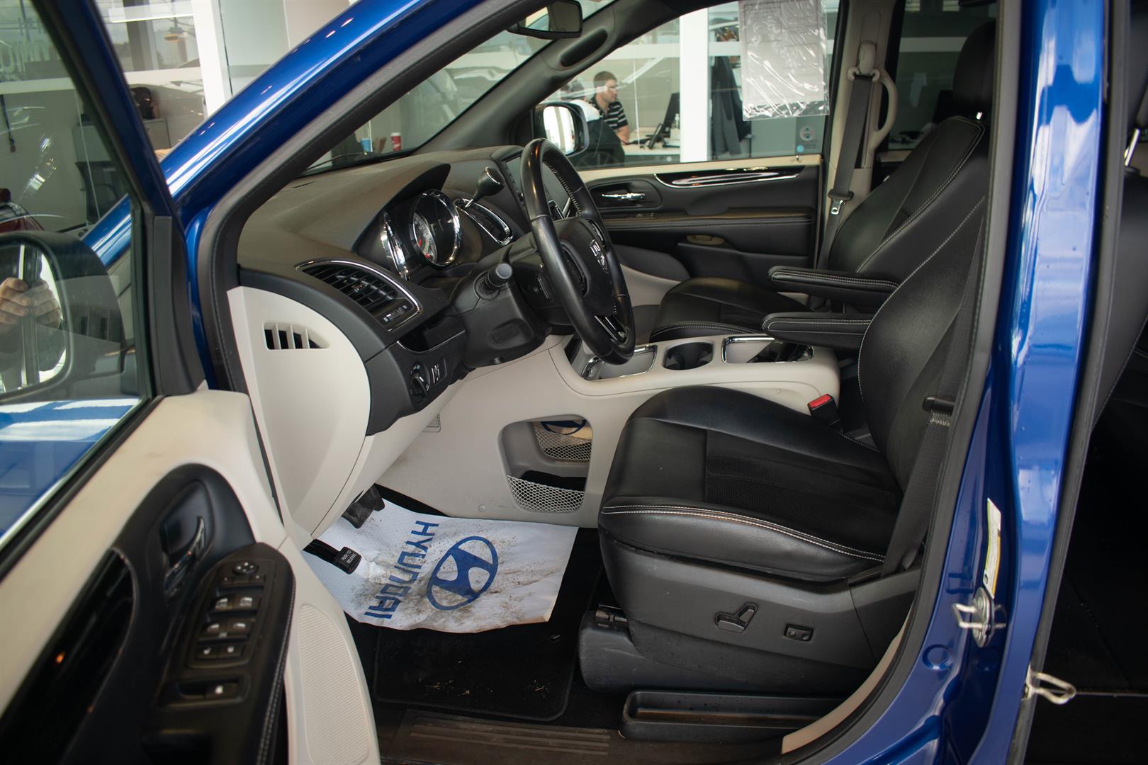 dodge Grand Caravan 2019 - 10