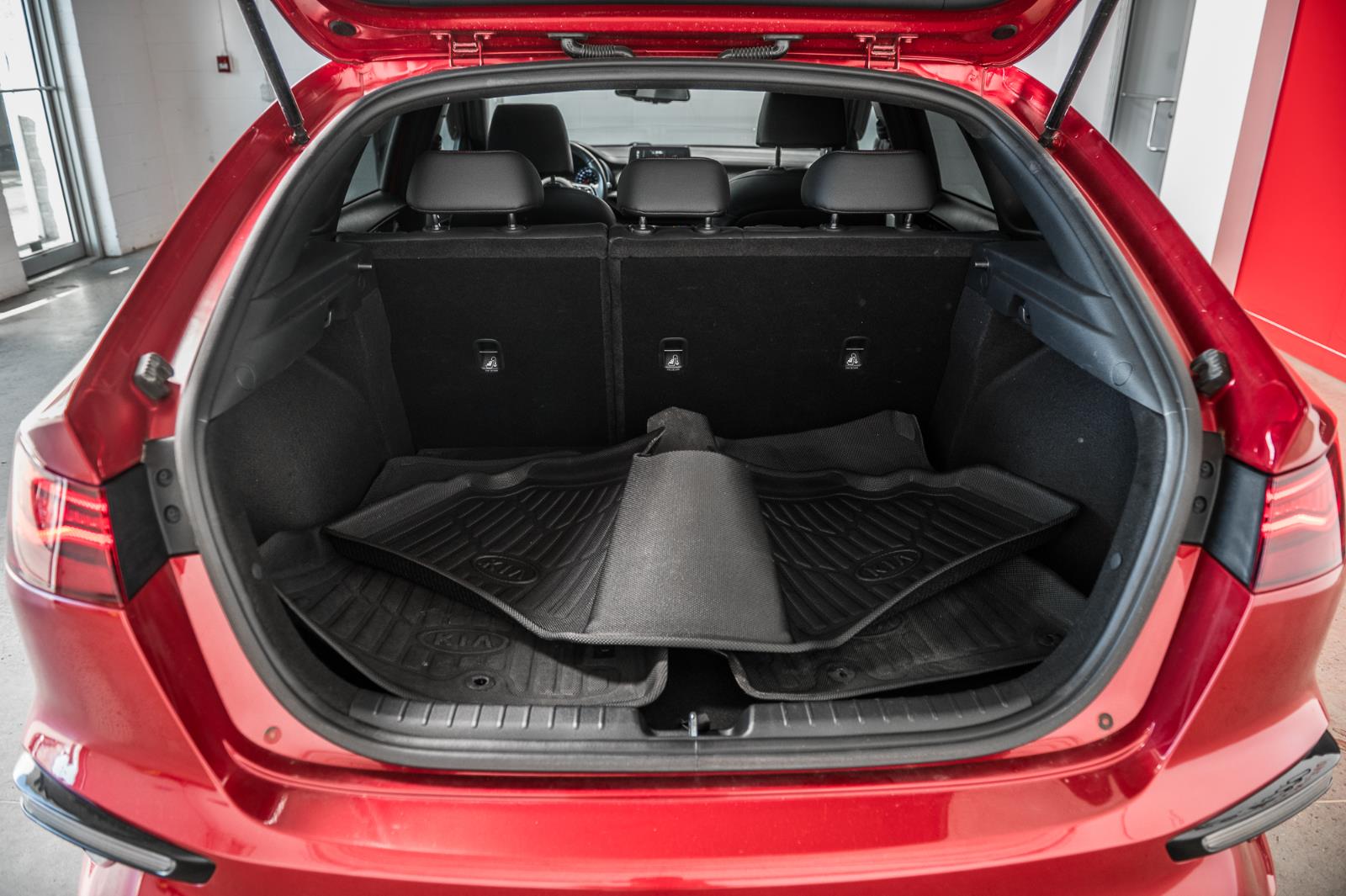 kia Forte5 2021 - 19